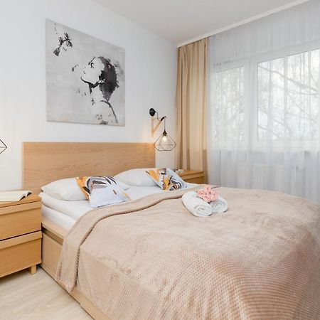 Warsaw Sokolowska One Bedroom Apartament By Noclegi Renters 外观 照片